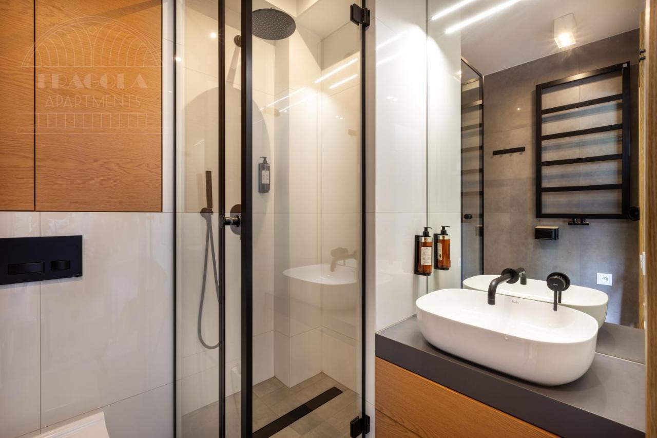 קרקוב Artsquare Fragola Apartments - City Center Kazimierz מראה חיצוני תמונה